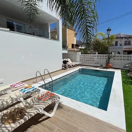 Villa Paradise - Palmeras *