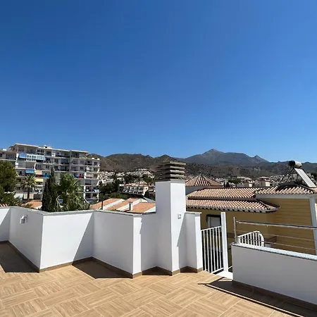 Paradise - Palmeras Nerja