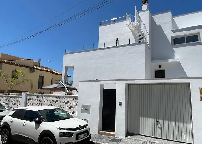 Paradise - Palmeras Nerja